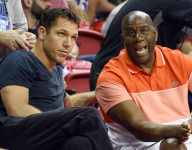 同时也向世 同时也向世