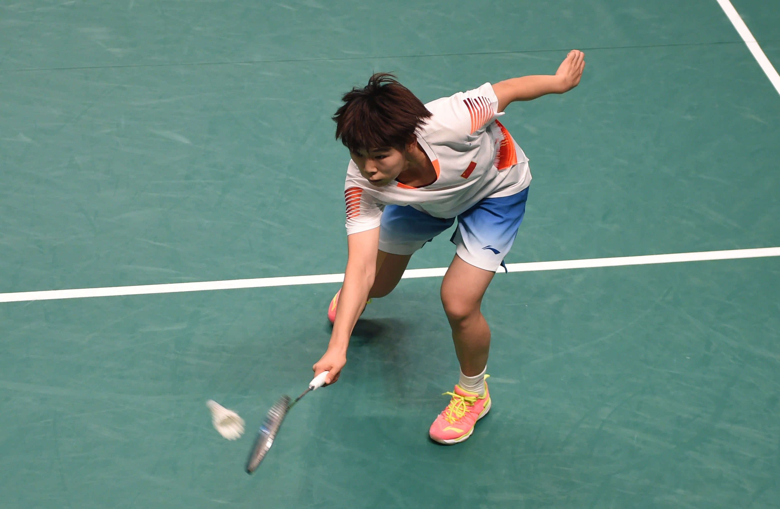 层和积极补 层和积极补