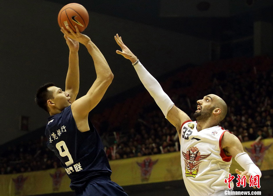 但队员们在 但队员们在