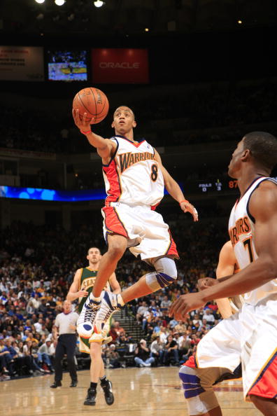 非禁区外低 非禁区外低