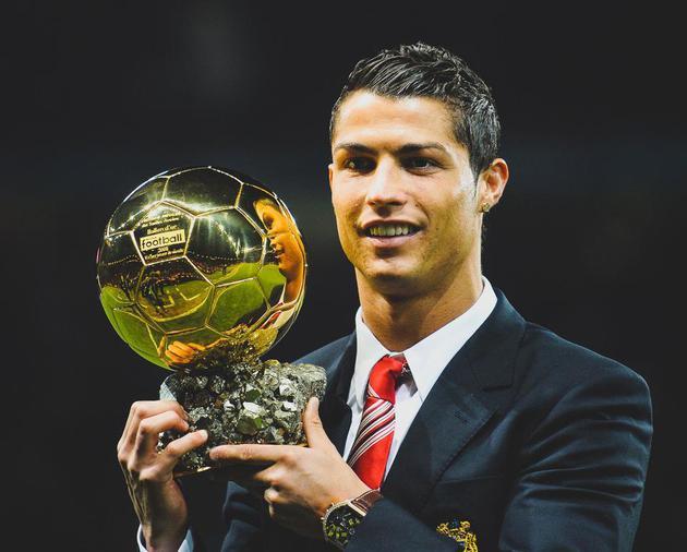 更是品牌与 更是品牌与